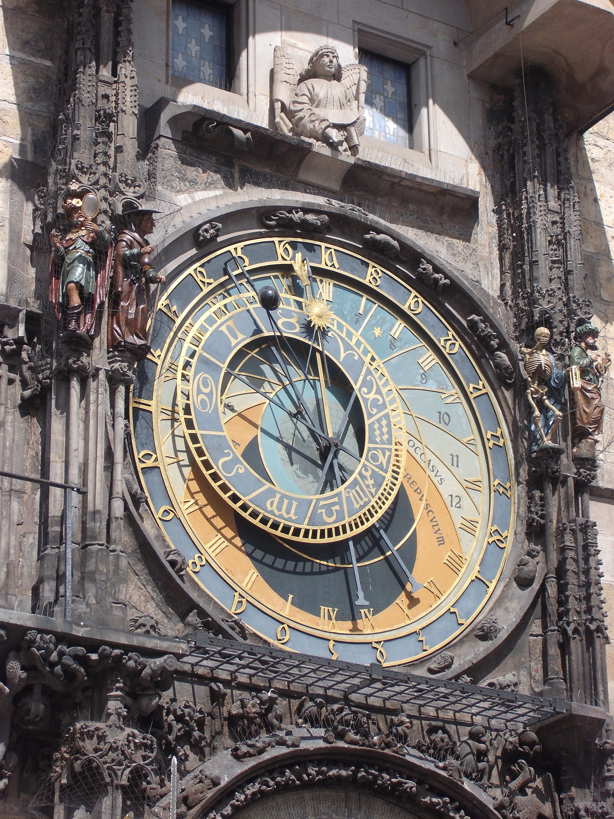 Orologi astronomici: l'arte di segnare il tempo e non solo!